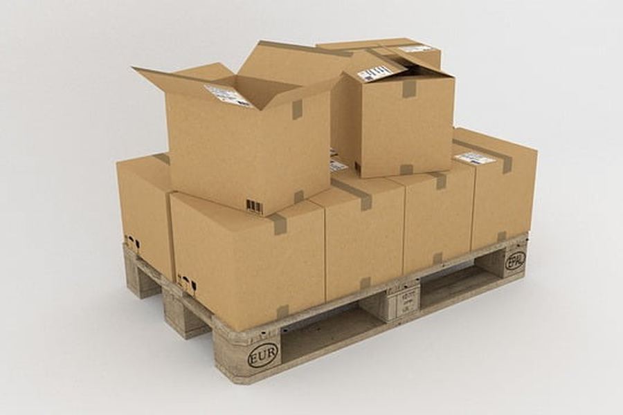 Transport de palettes — petits transports et livraison en camionnette